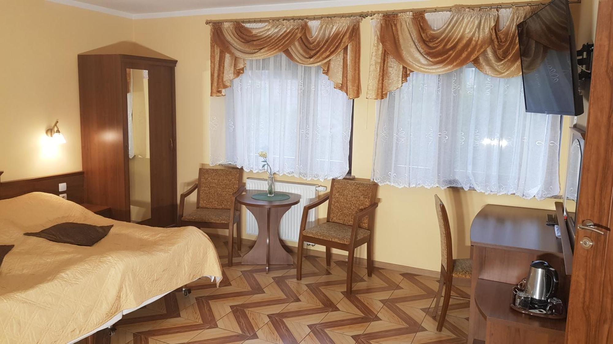 Bed & Breakfast Goscinne Akacja 3*